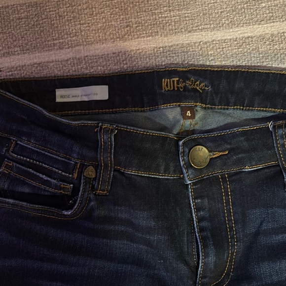 Kut Distressed Blue Jeans - Picture 2 of 3